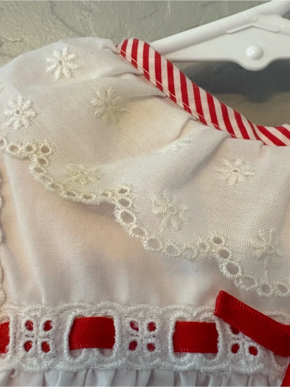 Baby togs Vintage baby girls red white Christmas embroider pinafore dress 3-6 mo